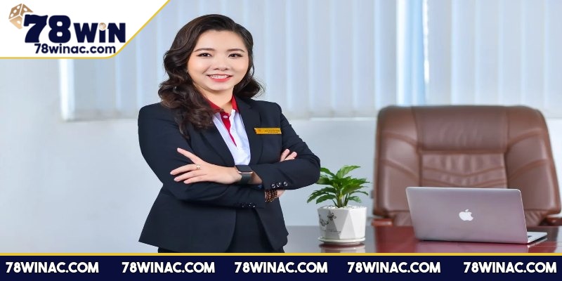 Vài thông tin về tác giả Tôn Thùy Trinh 